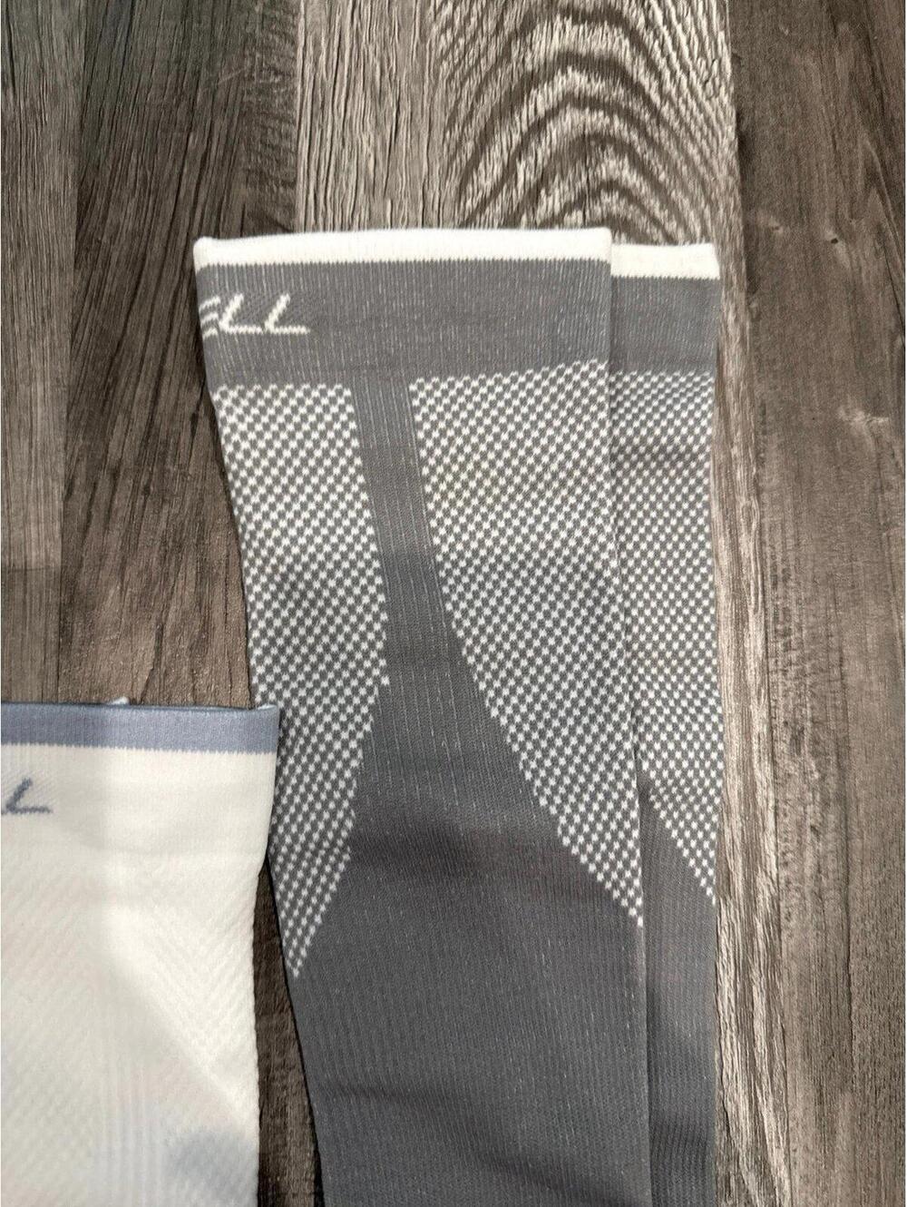 Fitrell Compression Socks - Picture 4 of 5